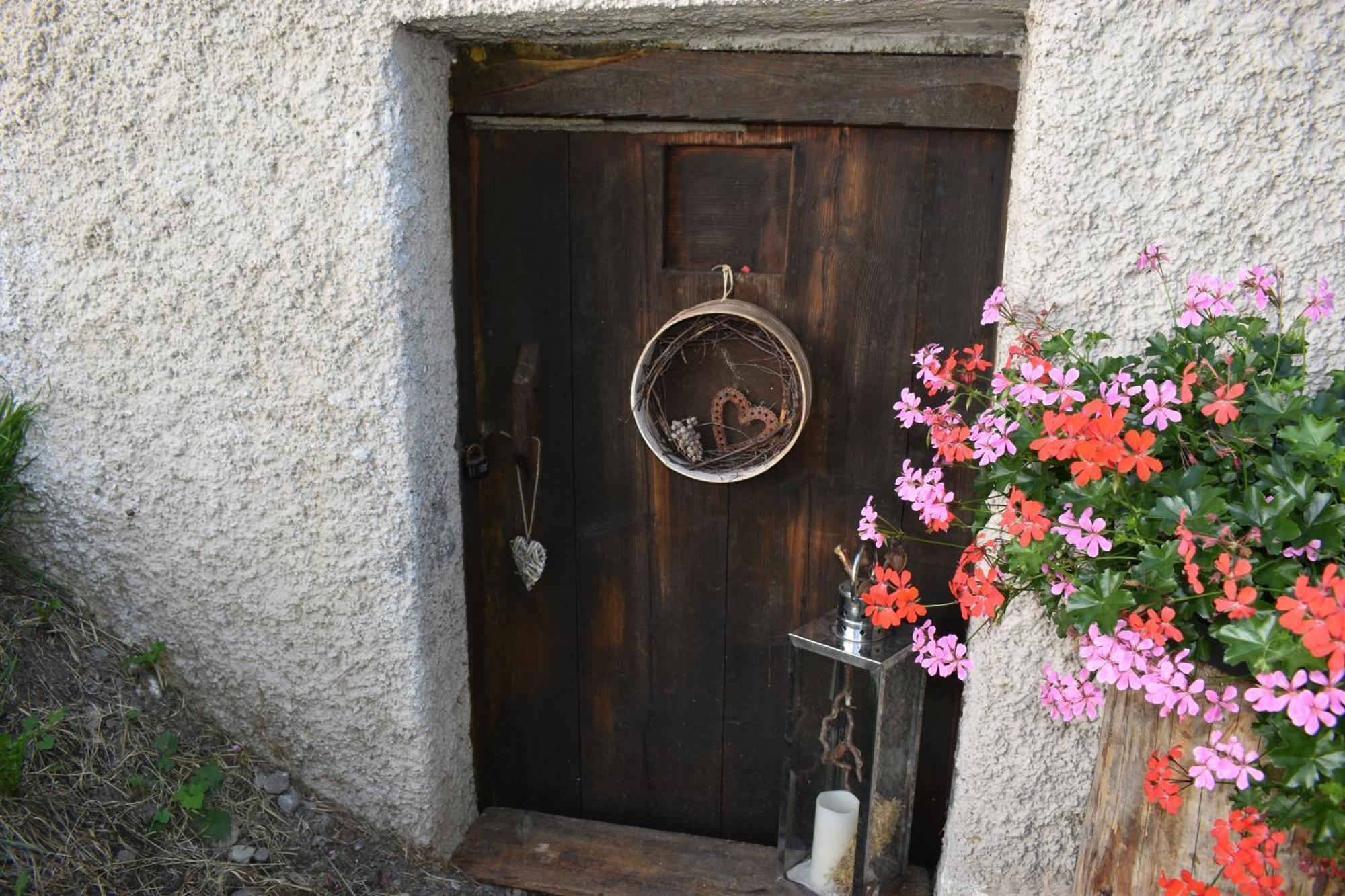Hirschstube Nauders Bed & Breakfast Exterior photo